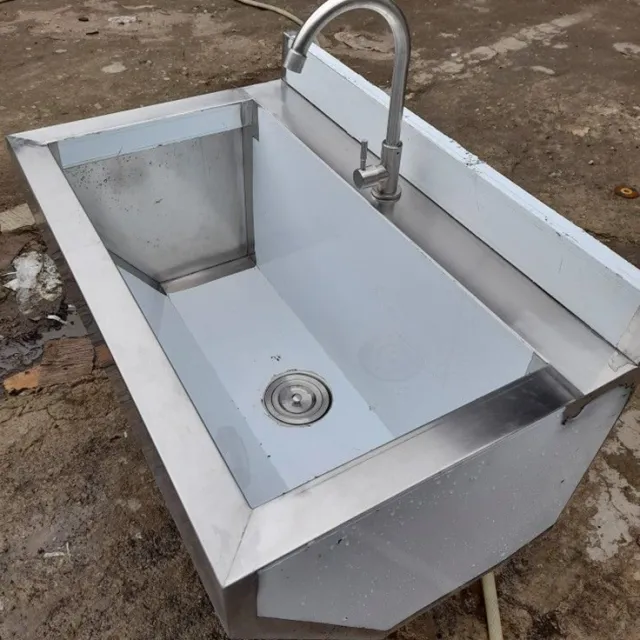 Custom Stainless Steel Sinks